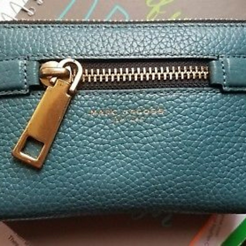 Marc Jacobs Gotham Continental Teal wallet